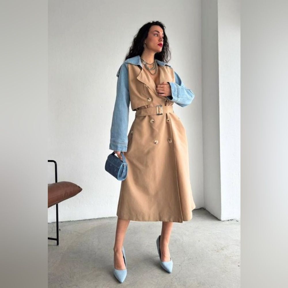 032. Trench Coat Jacket beige with denim sleeve - Picture 6 of 11
